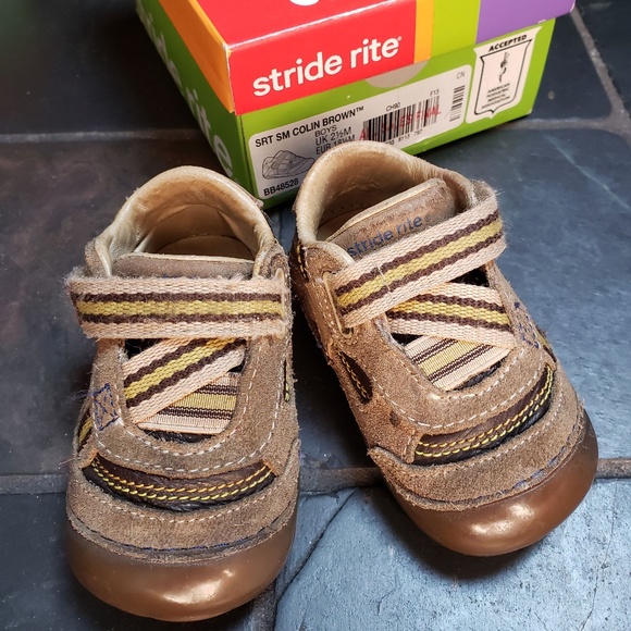 Stride Rite Shoes - Size 3 - Picture 1 of 3
